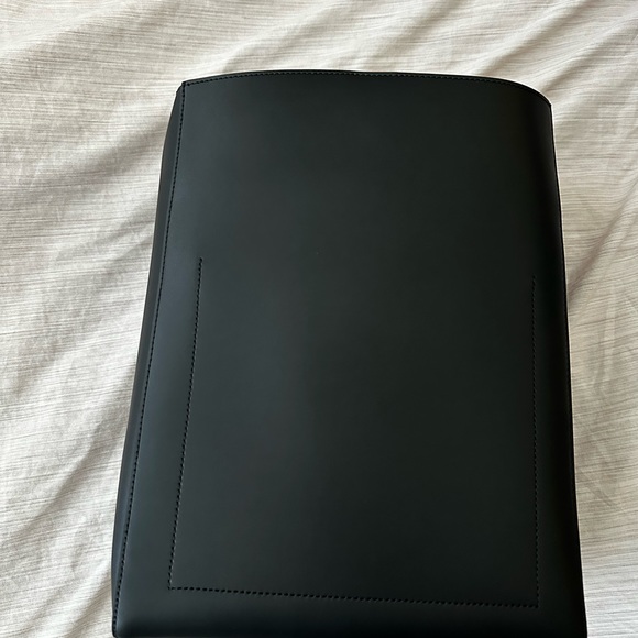 Everlane The Studio Bag Black Italian Leather NWT 100% Premium Leather - Picture 5 of 9